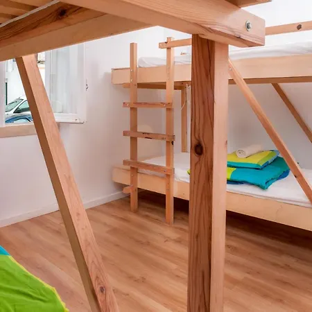- & Dorms * ナザレ