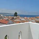 - Rooms&dorms Hostel Nazaré