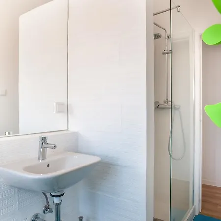 Hostel - & Dorms Nazaré