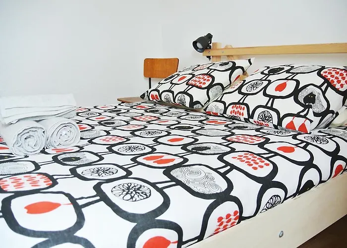 - & Dorms نازاريه